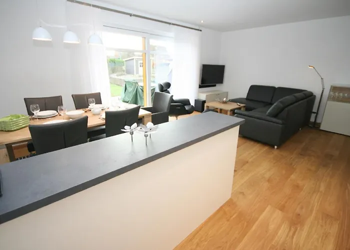 Refugium Mittelweg 44 C, Strandkorb & Wlan Inklusive Semesterbostad *